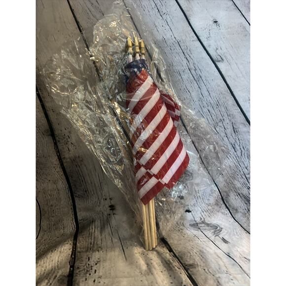 8 Pack Small American Flags on Stick 5x8 Inch- Handheld New - Picture 4 of 4